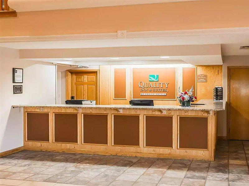 Quality Inn & Suites Cincinnati I-275 Springdale Zewnętrze zdjęcie