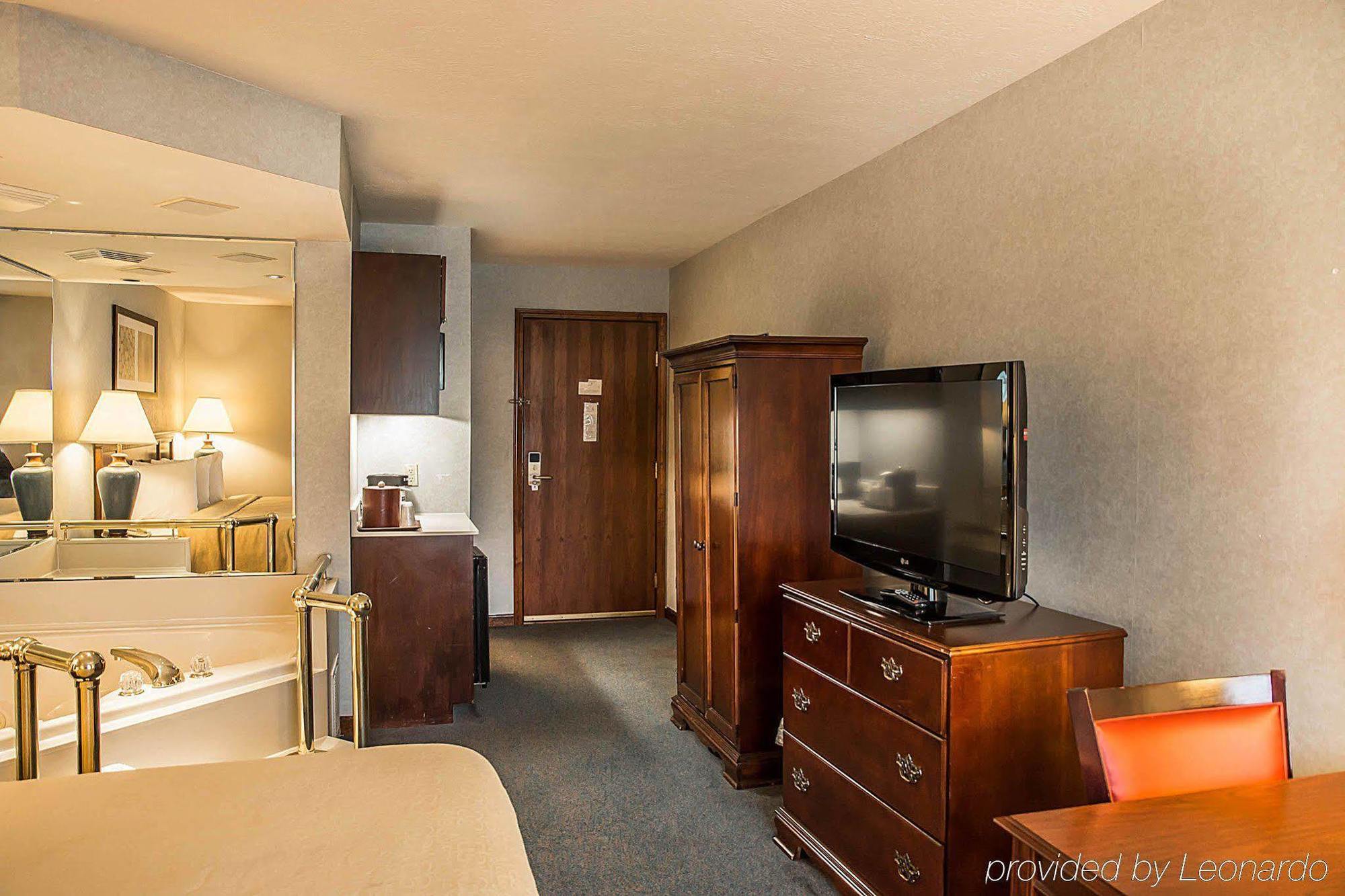 Quality Inn & Suites Cincinnati I-275 Springdale Zewnętrze zdjęcie